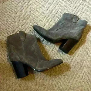 Faux suade gray booties